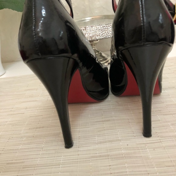 2 Pairs RED BOTTOM booties & heels - Picture 4 of 4